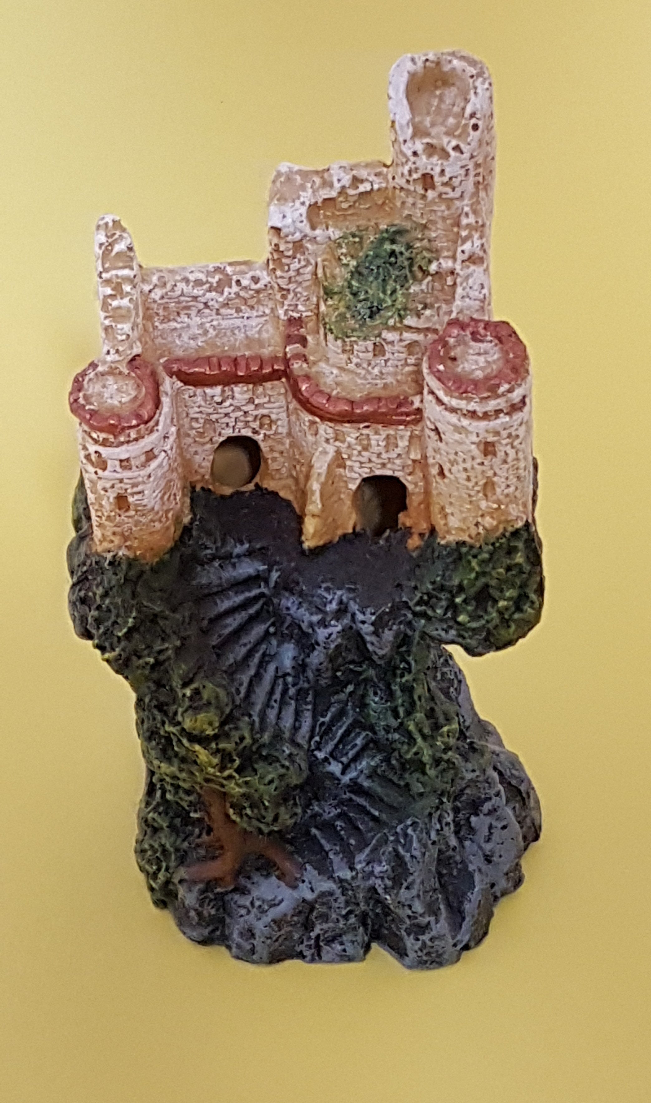 Europet Deko Burg auf Fels #1