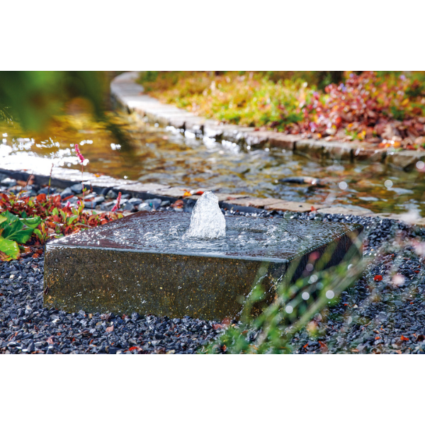 Oase Aquarius Universal Classic 2000/12V Wasserspielpumpe