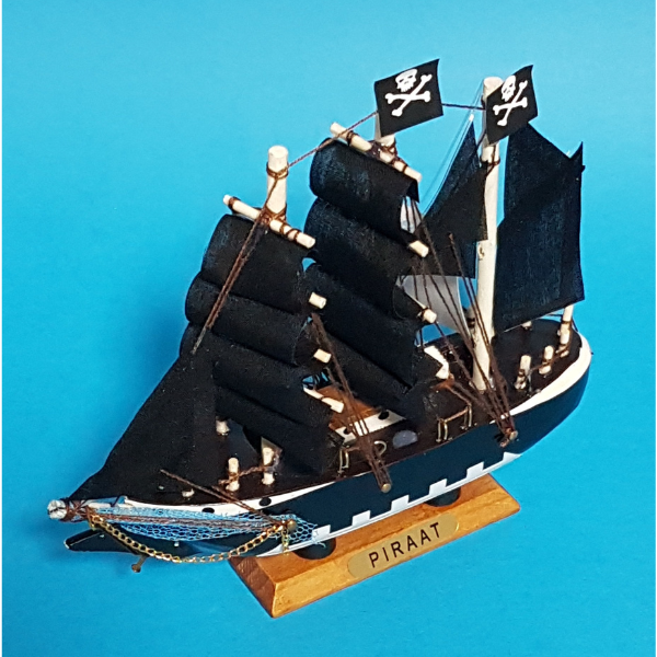 Deko Piratenschiff Holz